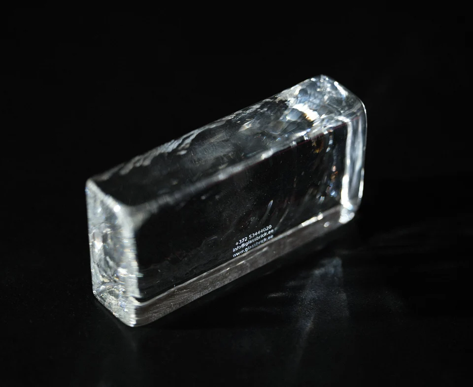 Gravure à l’intérieur du verre