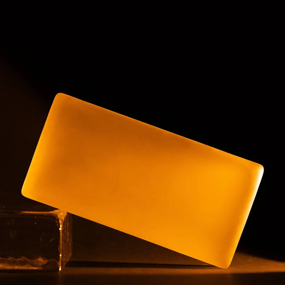 Titan · 200 × 100 × 50 mm
